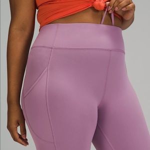 Lululemon Invigorate HR Tight 25” NWT.